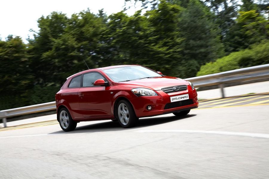  Kia pro_cee&rsquo;d 2008 года  (фото 172 из 182)